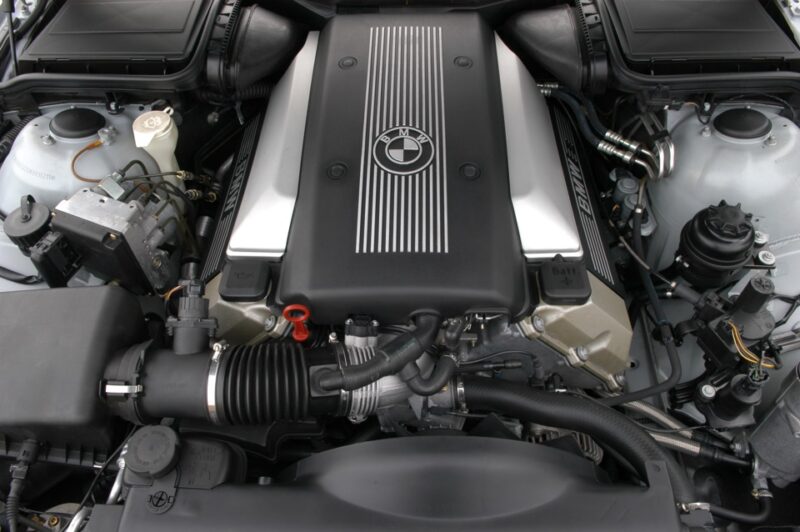 BMW M60B30 motor