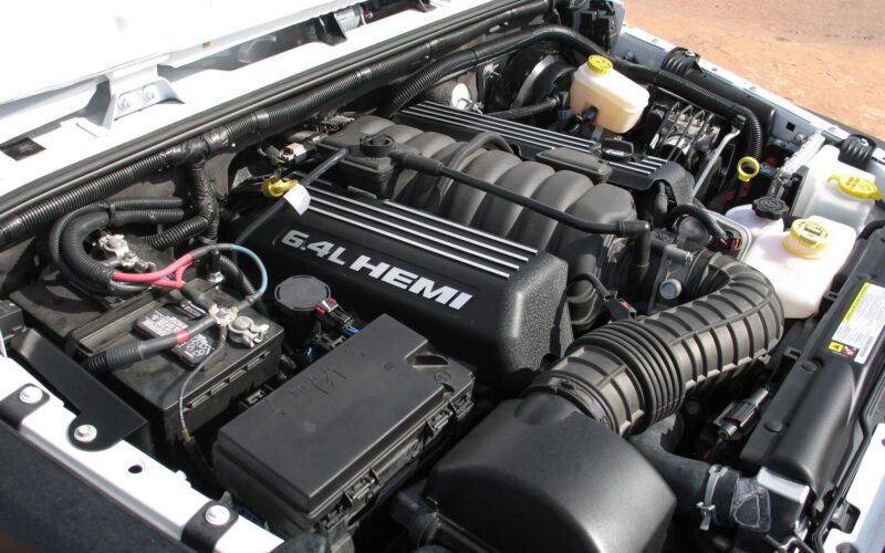 Dodge, Chrysler, Jeep 6.4 HEMI-motor