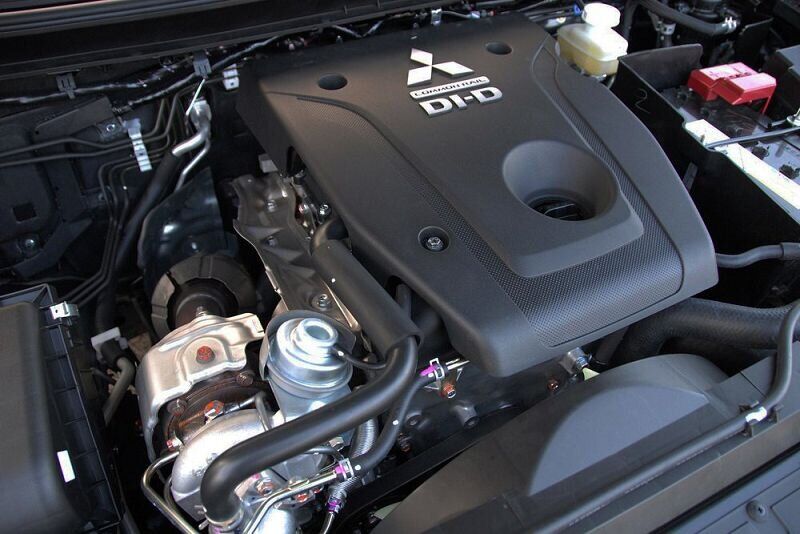 Mitsubishi 4N15 2,4 motor