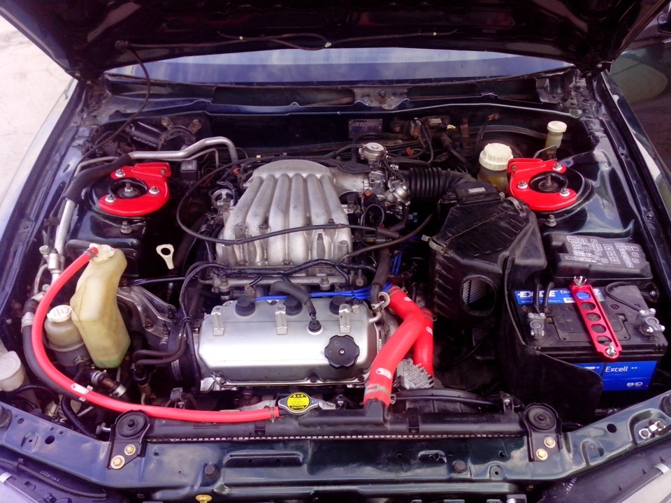 Mitsubishi 6A13 2,5 liter V6-motor