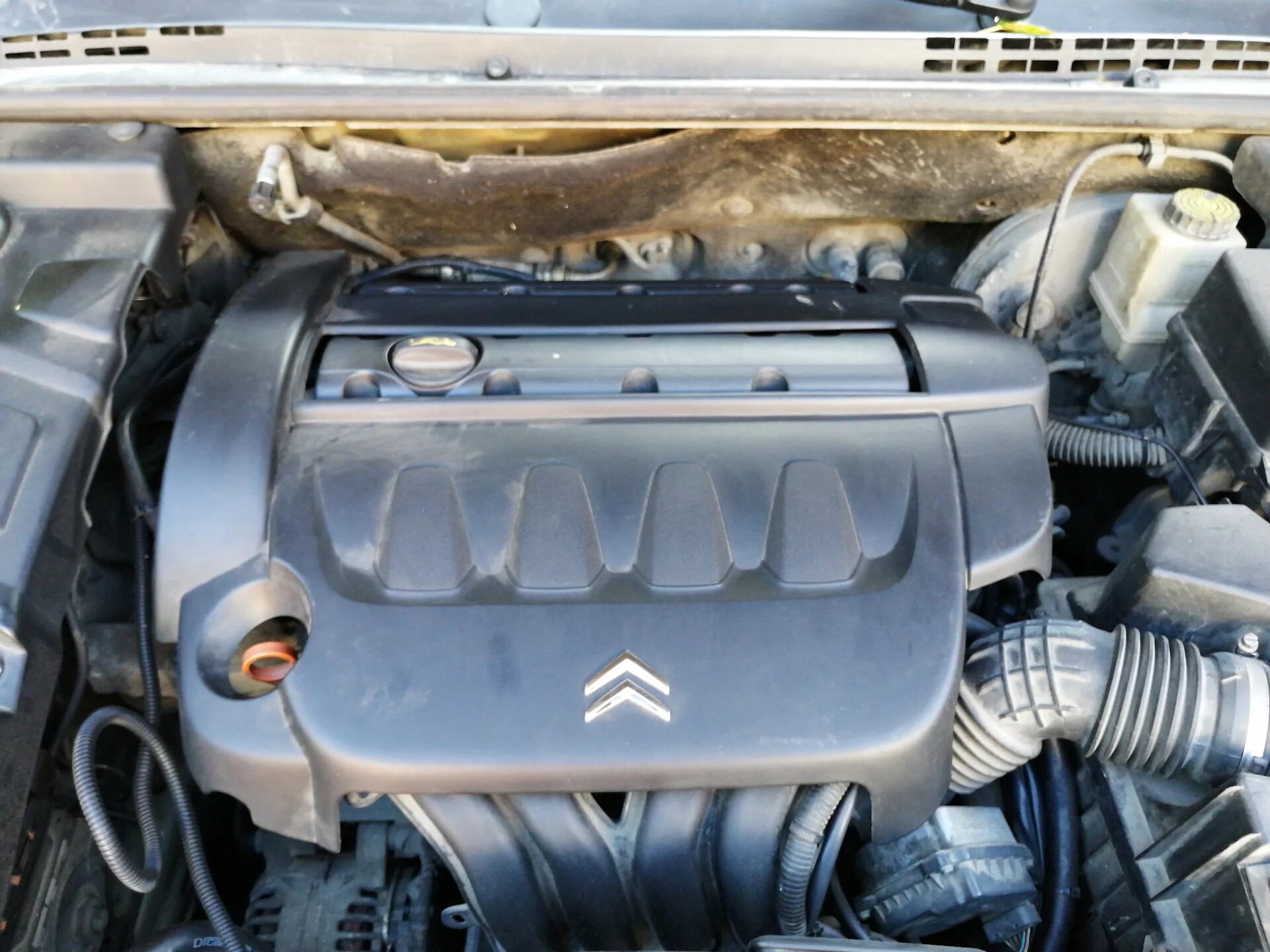 Citroen/Peugeot EW10A 2,0 motor