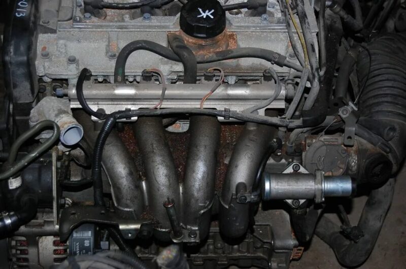 Volvo B4184S 1,8 motor