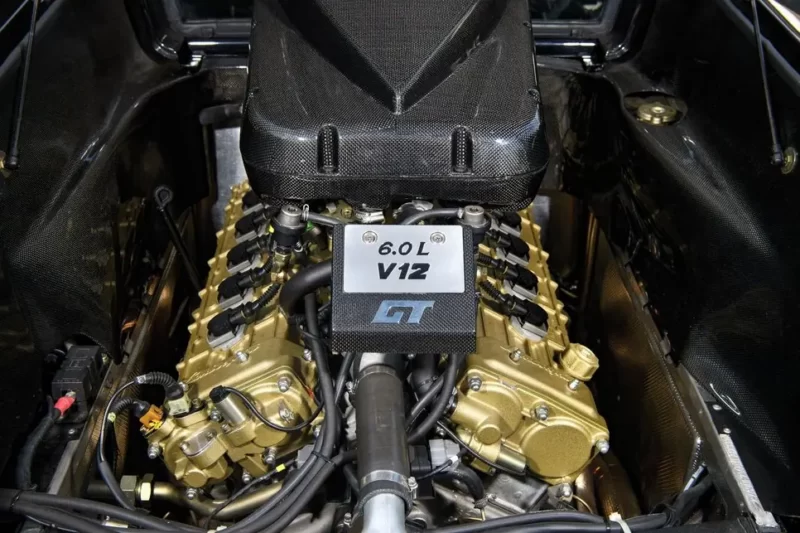 Lamborghini V12