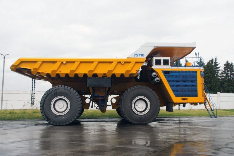 BELAZ-75710 (2013 - nutid)