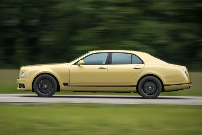 Bentley Mulsanne – 6,752 L V8, 2 turbiner, bensin