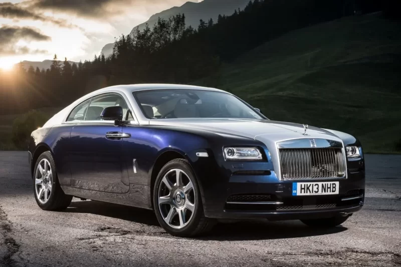 Rolls-Royce Wraith/Dawn/Ghost och BMW M760Li xDrive — 6,592 L V12 (BMW), 2 turbiner, bensin